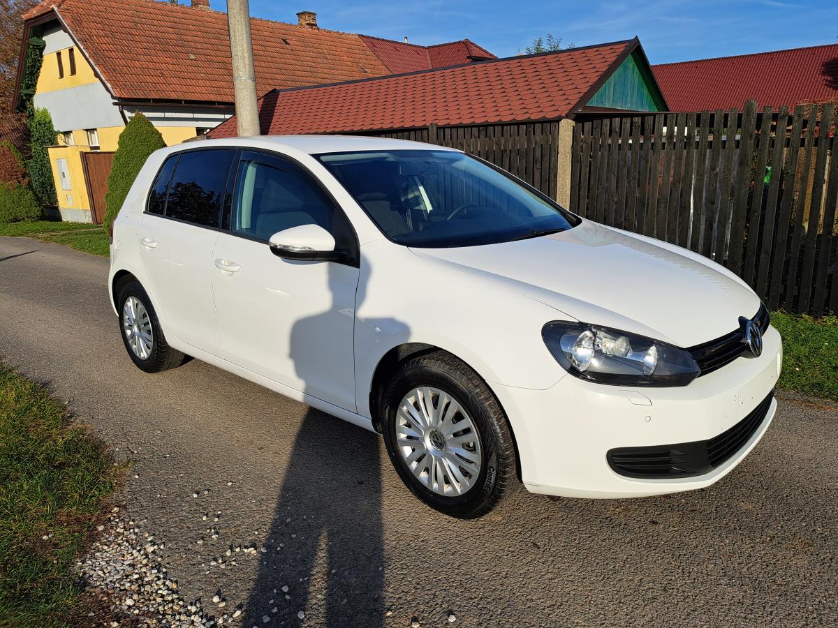 Volkswagen Golf 6 1.6MPi záloha